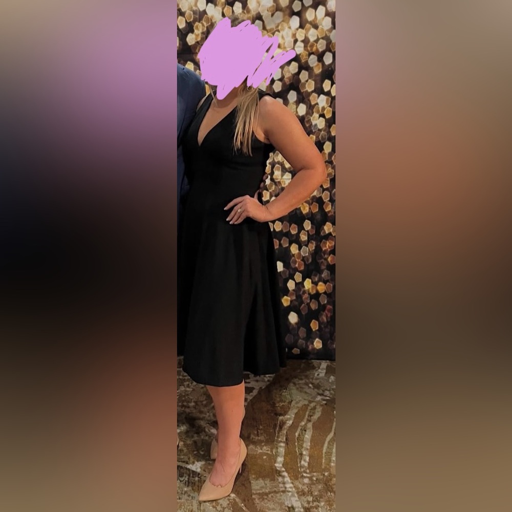Dress the Population Black Sleeveless Dress w/ pockets
